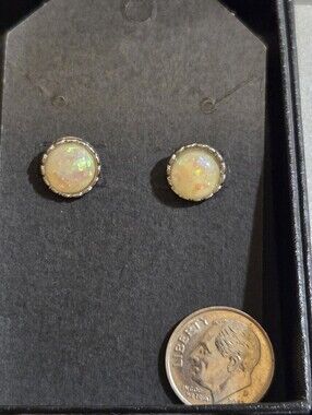NWOT FASHION earrings Medium Faux Opal silver tone